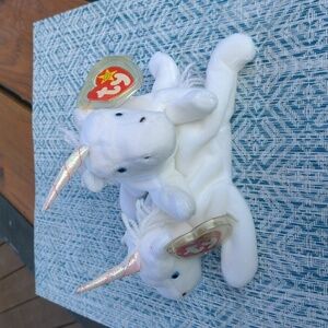 TY MYSTIC Beanie Baby Mystic the Unicorn Iridescent Horn Collectibles BD 5-21-94